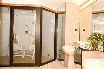 Sybaris Pool Suites Frankfort - Adults Only エクステリア 写真